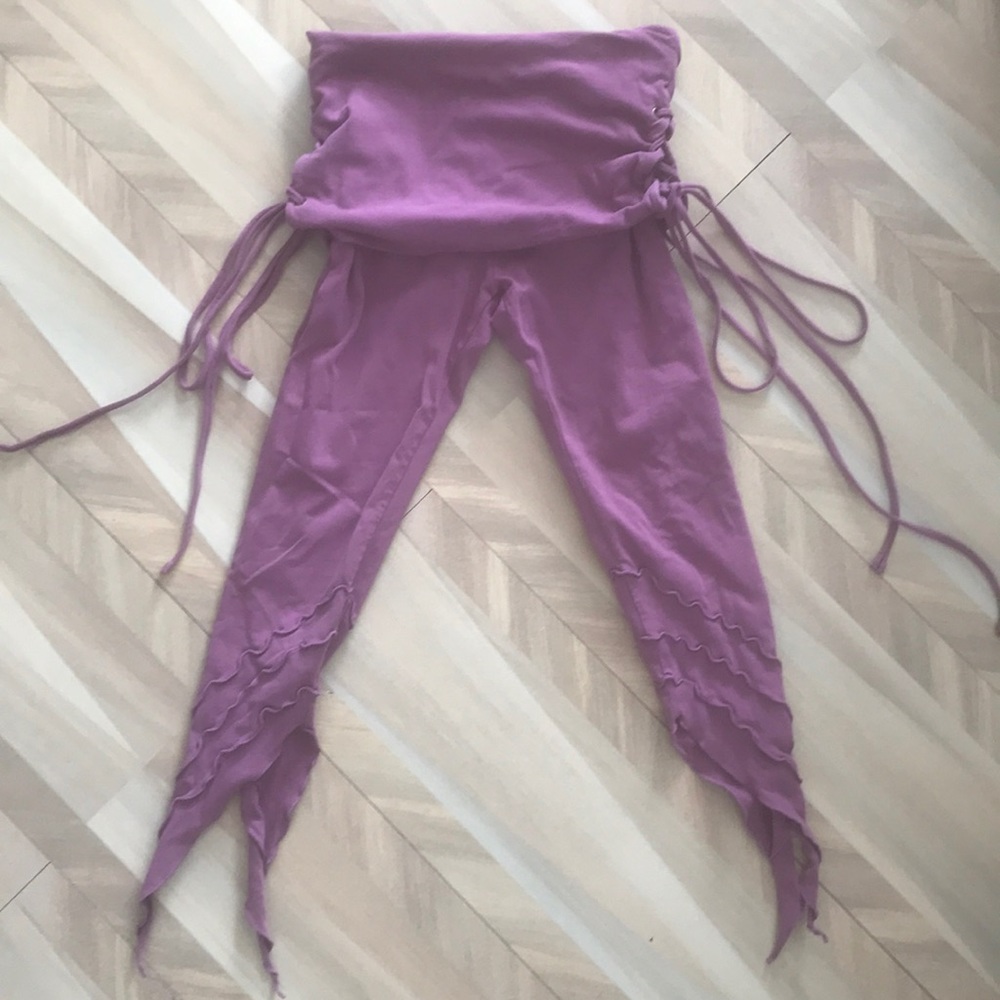 Unique yoga/festival leggings